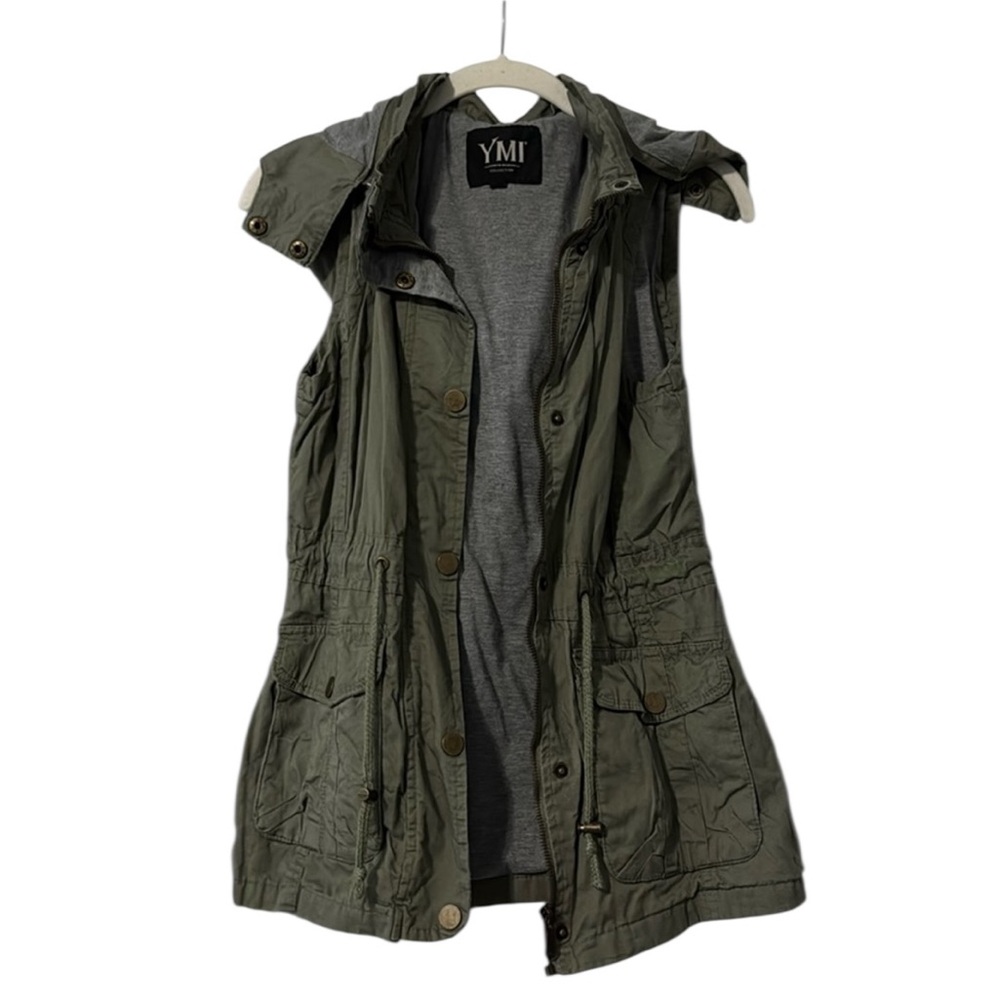 YMI military vest (olive) with removable hood SMALL